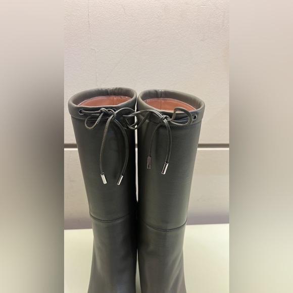 Made in Italy Vittorio Virgili Green Heeled Boots with Sleek Silhouette - Picture 7 of 9